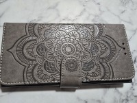 MANDALA FOLIO